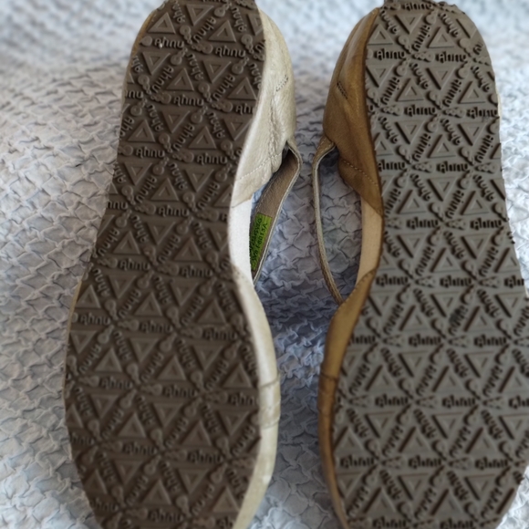 Womens Size 8 Ahnu Karma Latitude Beige - Picture 7 of 8